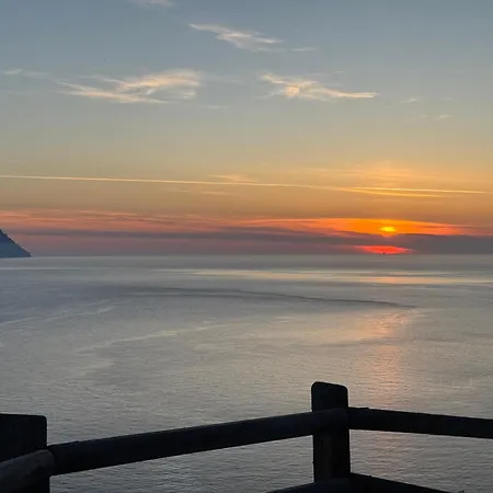 Vista Mare A Filicudi فيلة *