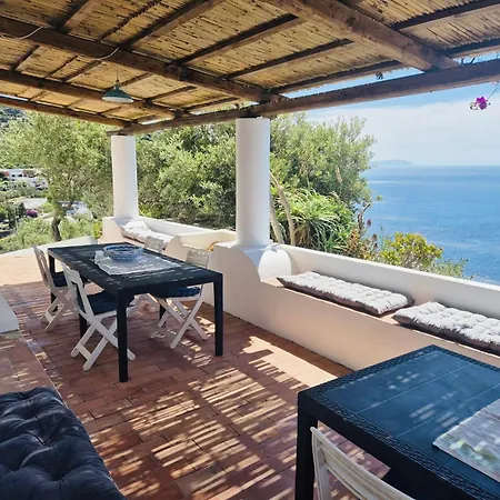 Vista Mare A Filicudi
